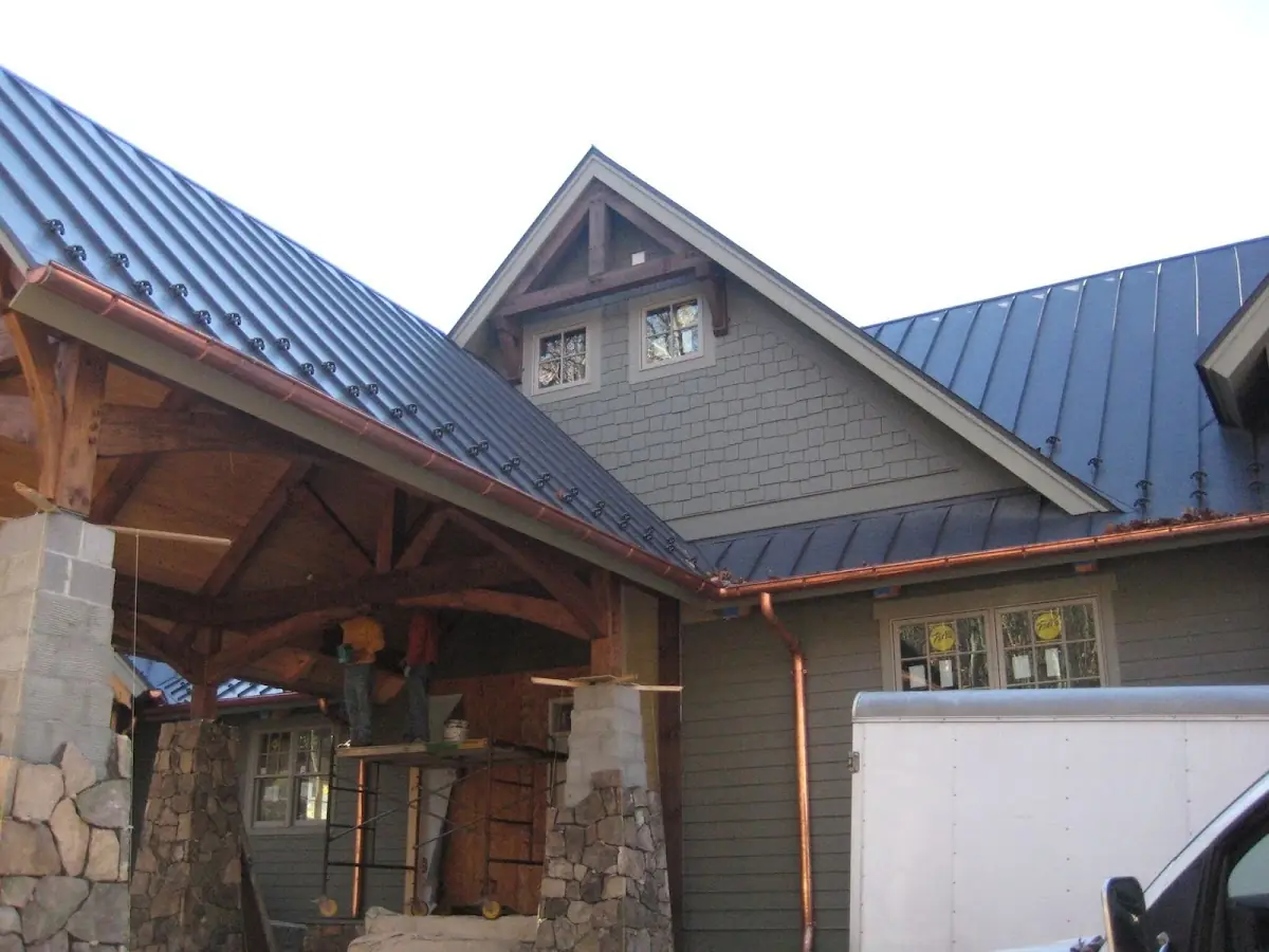 Craftsman Roofing team delivering quality roofing work in Shannon
